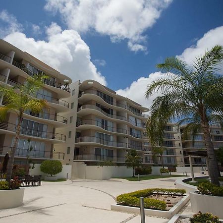Pool view 3 bedroom apartment Cancún Buitenkant foto