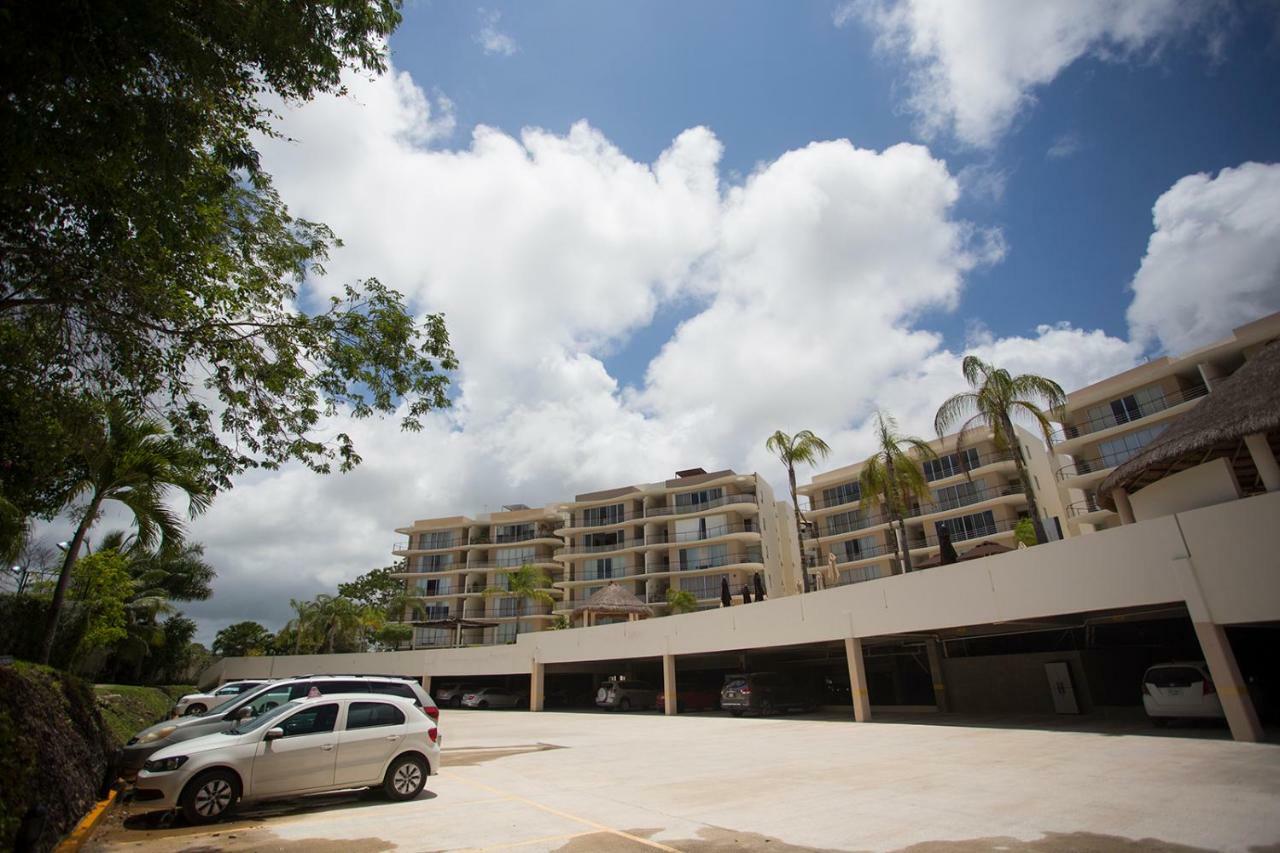 Pool view 3 bedroom apartment Cancún Buitenkant foto